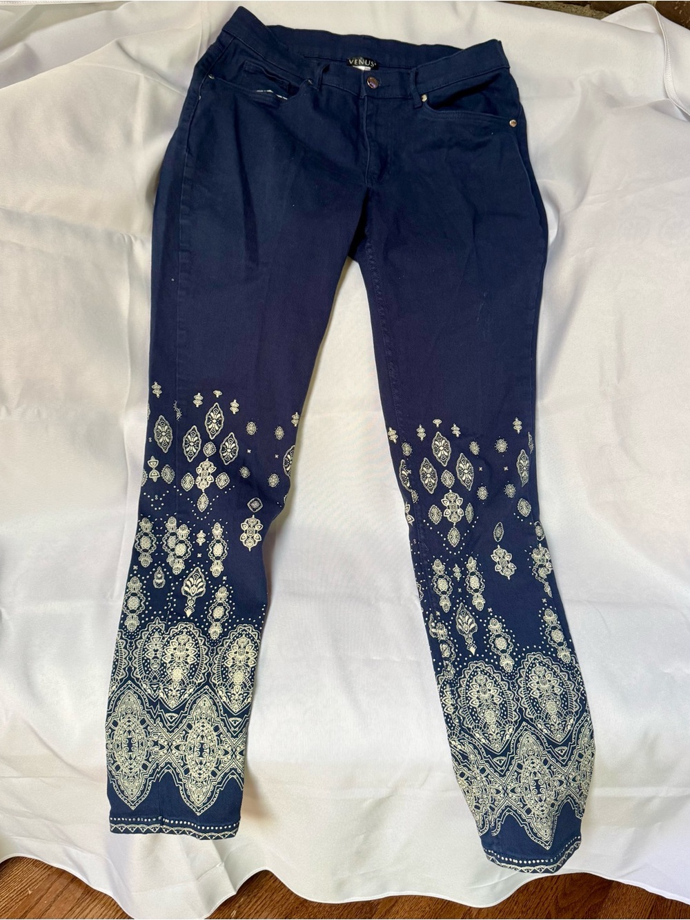 VENUS Embellished Skinny Blue Jeans Navy Wash Size 12
